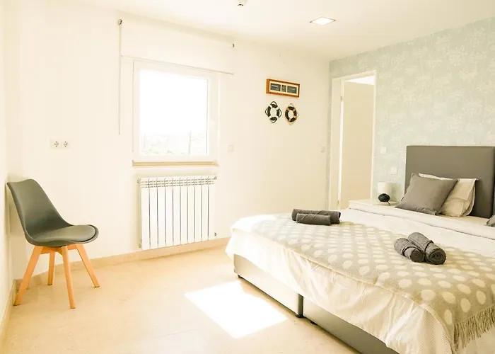 Modernes Haus Mit Spektakulaerem Meerblick Und Pool Casa vacanze Vale Furado